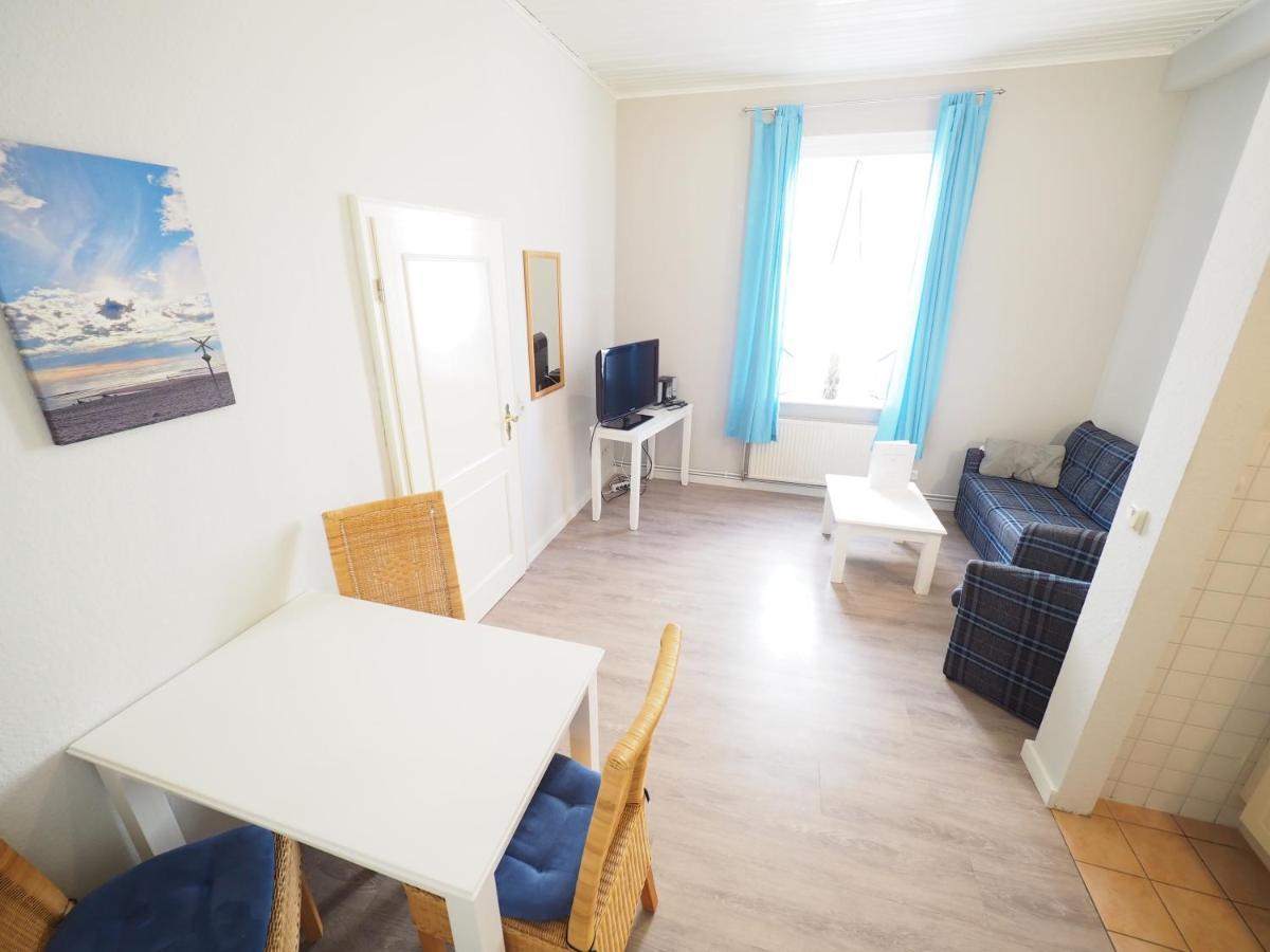 Haus Neptun App. 2 Apartamento Westerland Exterior foto