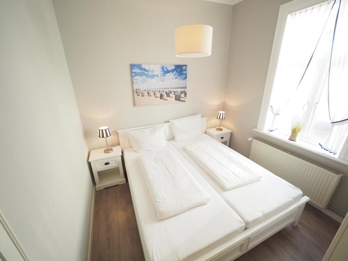 Haus Neptun App. 2 Apartamento Westerland Exterior foto